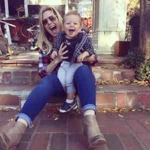 Meet your Posher, Caroline